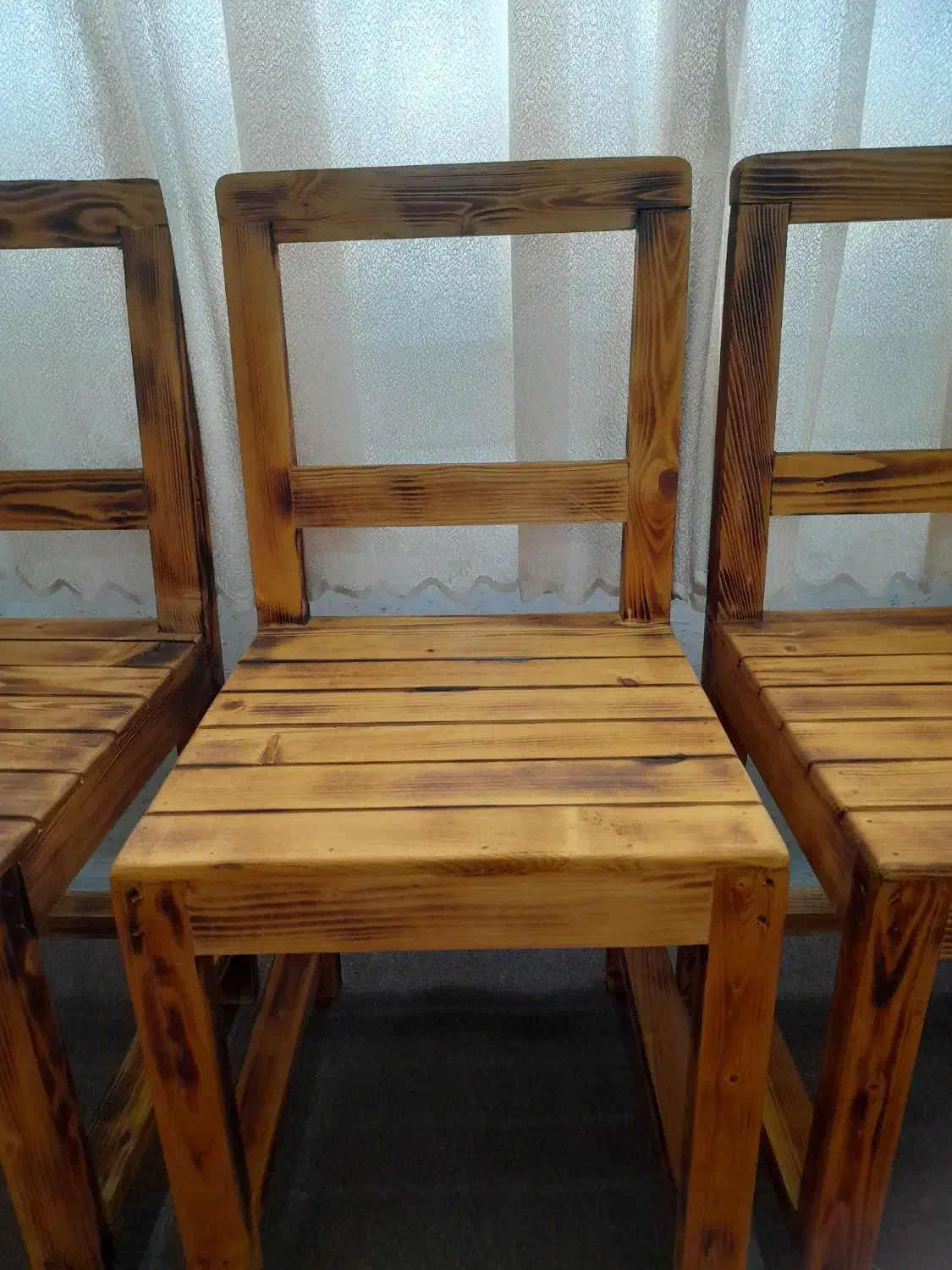 صندلی نراد نو و نو|میز و صندلی غذاخوری|بندر انزلی, بشمن|دیوار