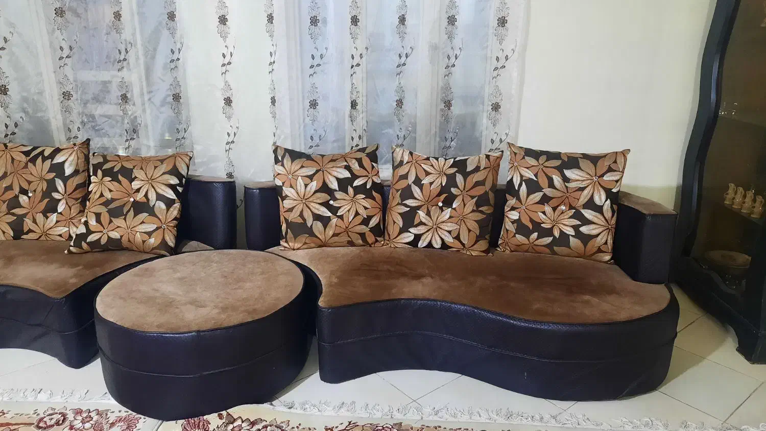 مبل هفت نفره با میز عسلی|مبلمان خانگی و میز عسلی|محمدشهر, همایون ویلا|دیوار