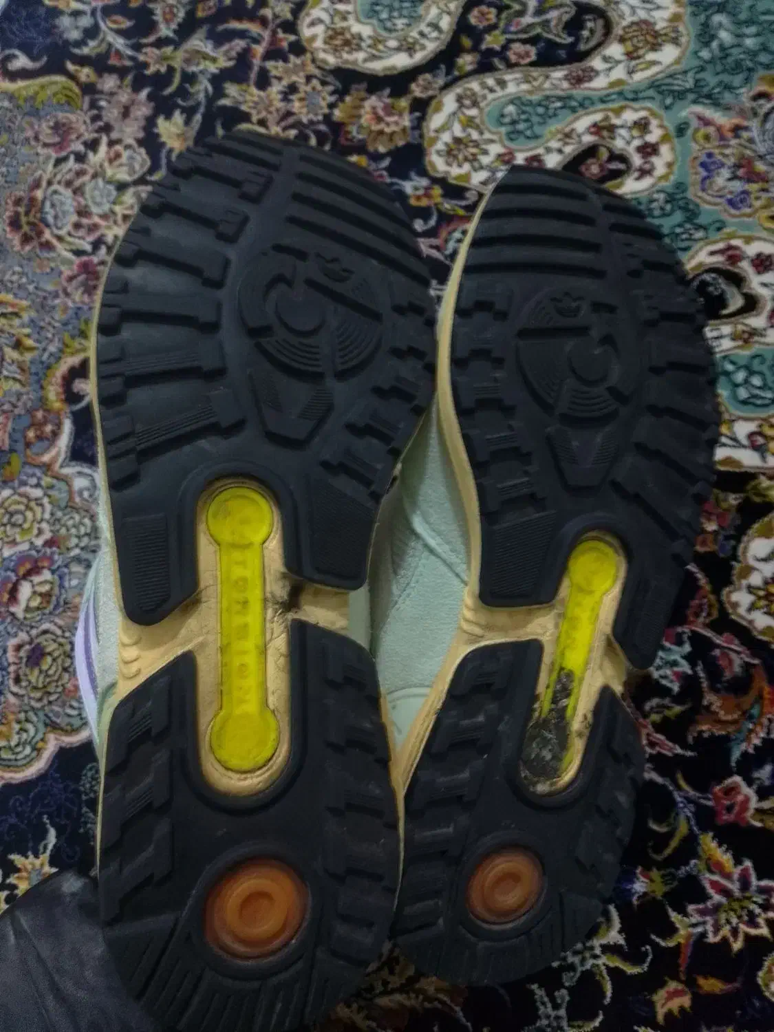 کتونیzx۹۰۲۰|کیف، کفش، کمربند|قرچک, میرزائی جنوبی|دیوار