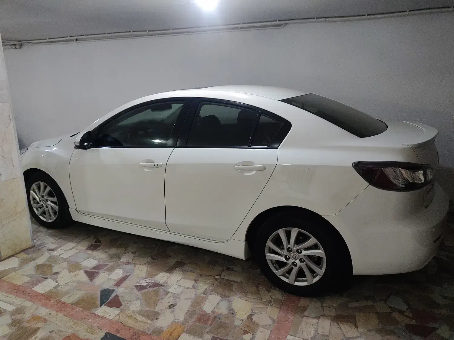 مزدا نیو3 مدل95|خودرو سواری و وانت|رشت, گلباغ نماز|دیوار