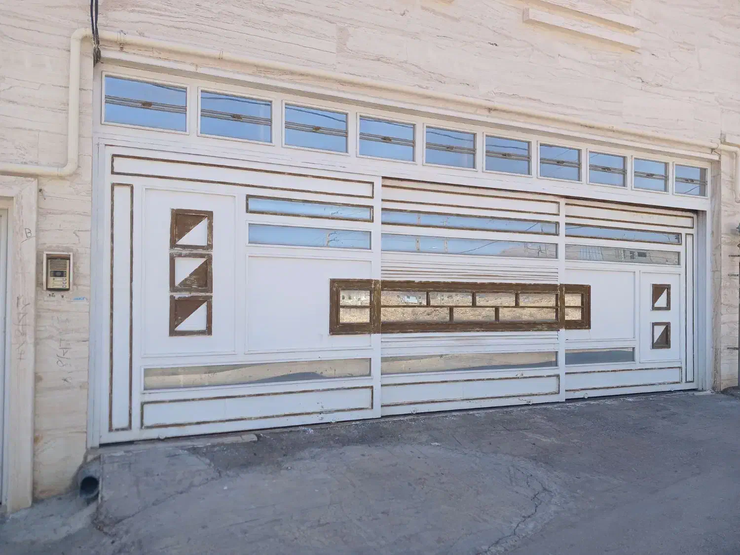 درب اهنی|مصالح و تجهیزات ساختمان|شیراز, شهرک گلستان شمالی|دیوار