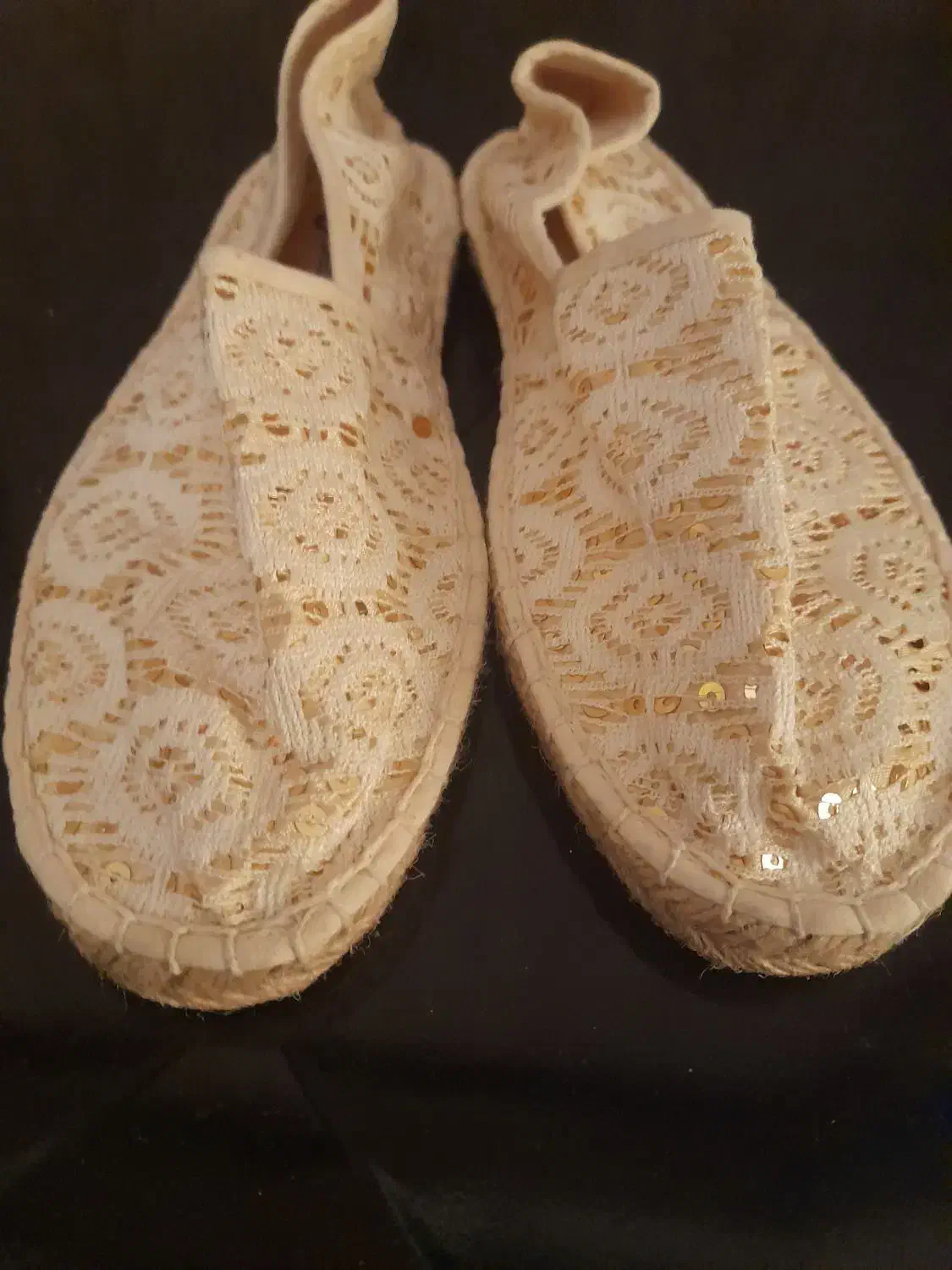 قیمت توافقی که شامل لباس مانتو شلوار کفش مارک|لباس|تهران, جمال‌زاده|دیوار