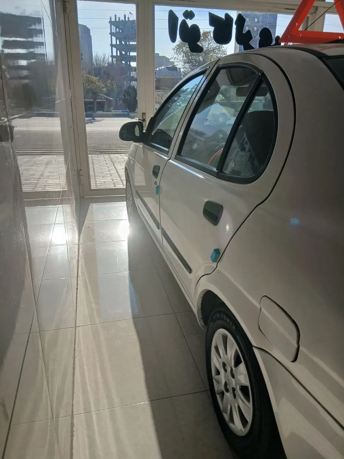 تیبا۱ بدون نقطه کم کارکرد|خودرو سواری و وانت|میانه, |دیوار