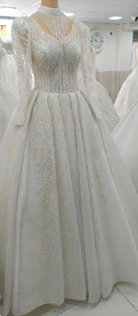 کرایه لباس عروس با ملزومات|لباس|خمینی‌شهر, |دیوار