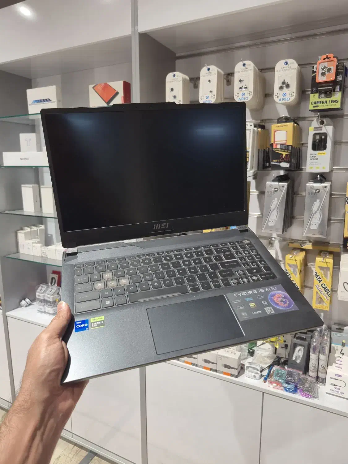 لپ تاپ msi cyborg گیمینگ نسل ۱۳|رایانه همراه|اصفهان, سپاهان‌شهر|دیوار