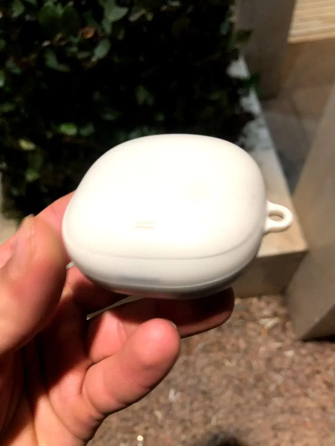 ایرپاد|پخش‌کننده همراه|اصفهان, باغ زرشک|دیوار