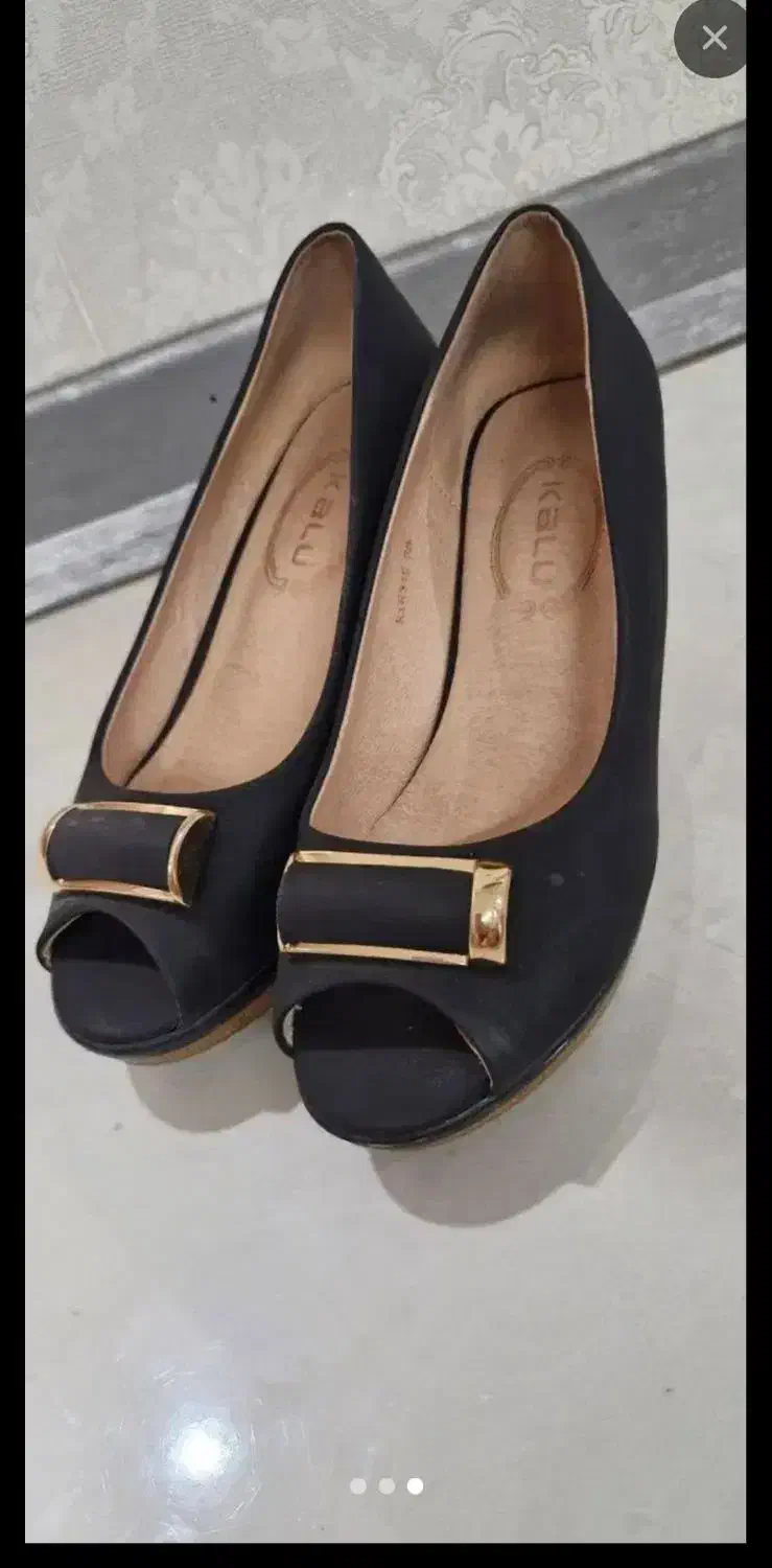 زیبا کتانی زنانه|کیف، کفش، کمربند|اقبالیه, |دیوار