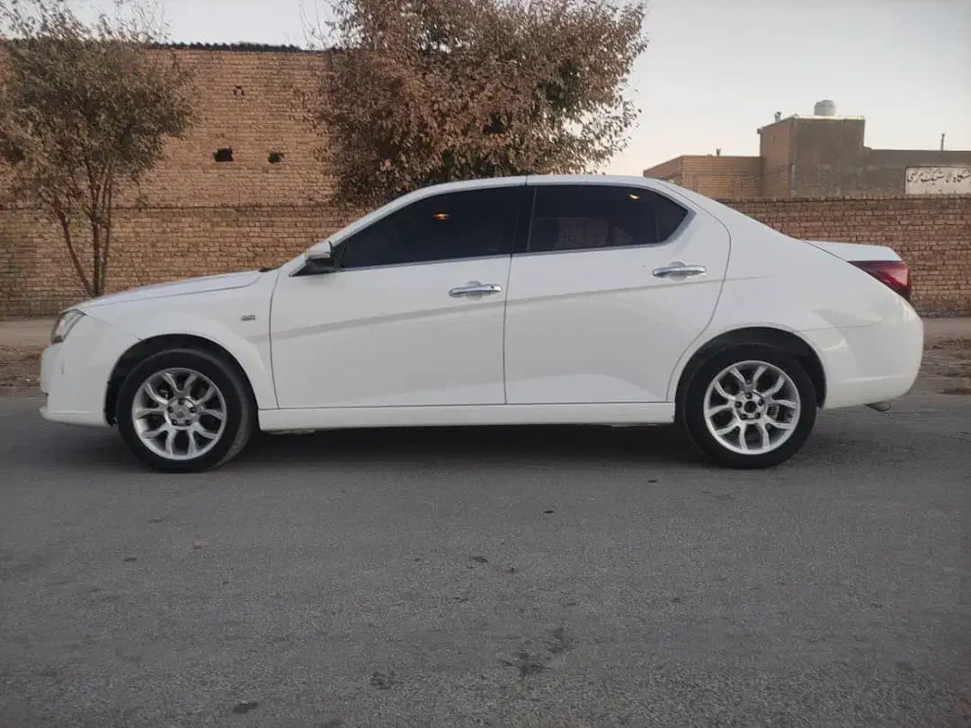 خودرو دنا اتومات فول آپشن.. مدل ۴۰۱ .کارکرد ۳۲۰۰|خودرو سواری و وانت|مرودشت, سهل‌آباد|دیوار