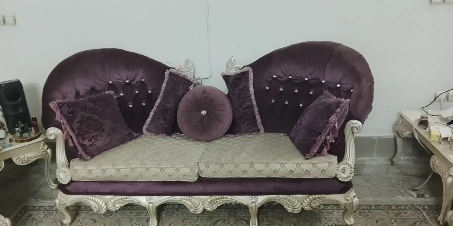 مبل سلطنتی ۷نفره|مبلمان خانگی و میز عسلی|فلاورجان, |دیوار