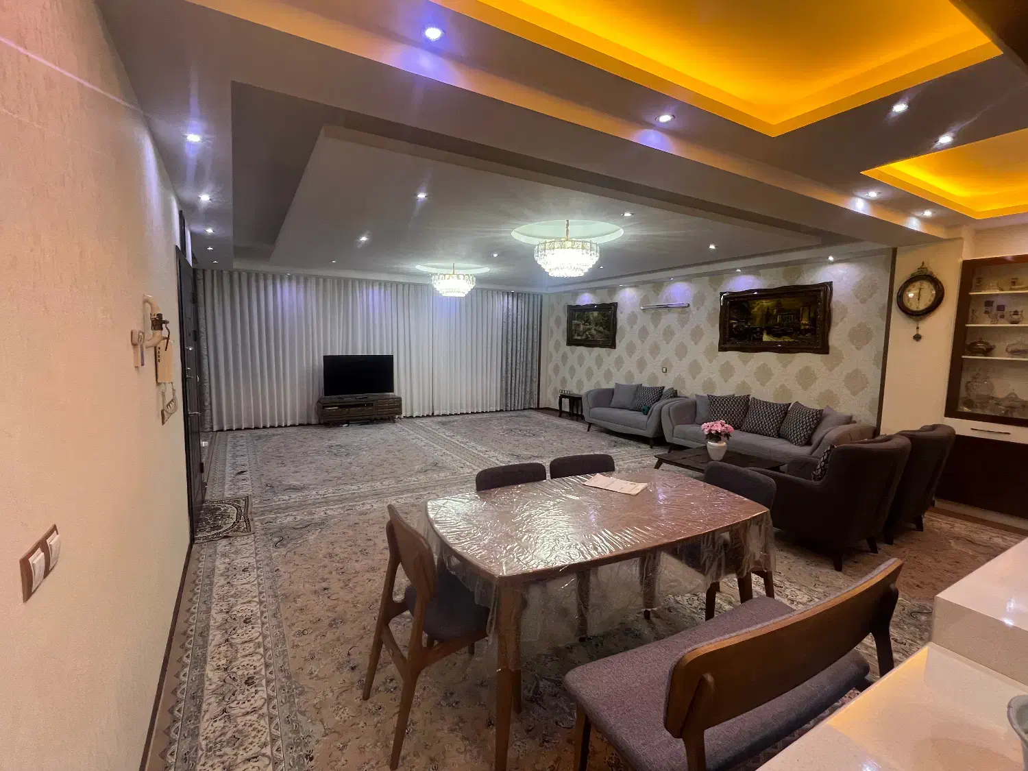 خانه فروشی سیمون بولیوار تک واحد|فروش آپارتمان|تهران, مرادآباد|دیوار