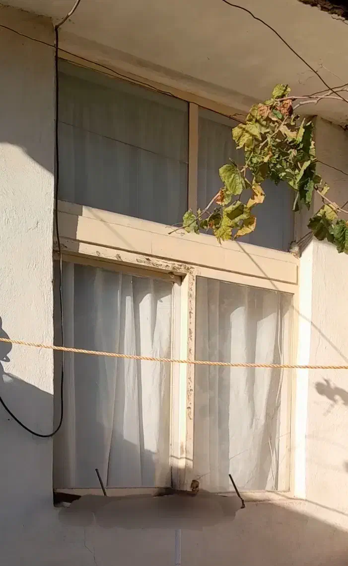 در چوبی  .  در  و  پنجره  اهنی|مصالح و تجهیزات ساختمان|گرگان, |دیوار