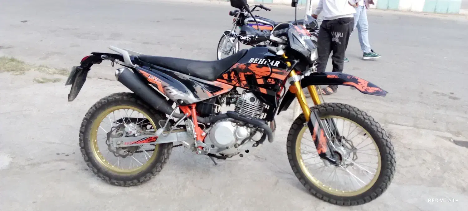 تریل به پر 250|موتورسیکلت|نیشابور, هفده شهریور|دیوار