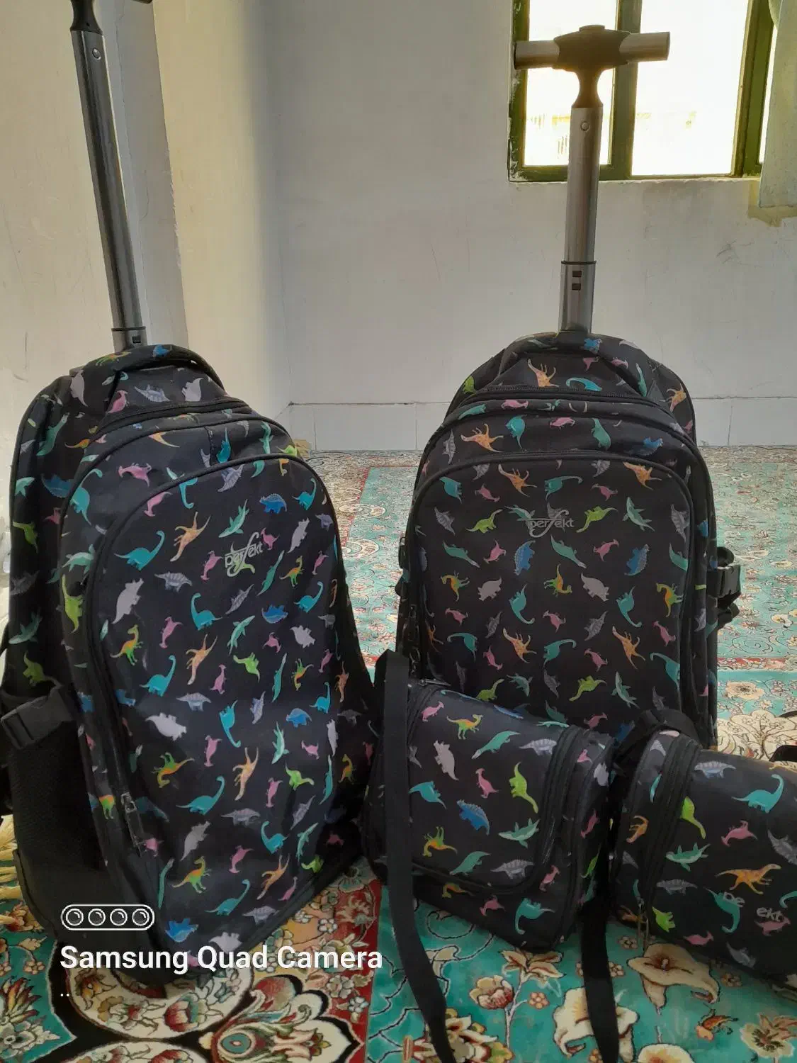 کیف مدرسه ای نو دونه ای یک میلیون|کیف، کفش، کمربند|بندرعباس, |دیوار