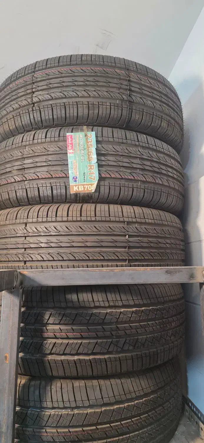 کویر235/65/17تیگو5 لاستیک ۲۲۵/۶۵r17 هایما s7|قطعات یدکی و لوازم جانبی|تهران, فدک|دیوار