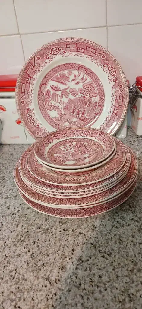 ظروف  چینی آنتیک انگلیسی|کلکسیون اشیاء عتیقه|شاهین‌شهر, فردوسی|دیوار