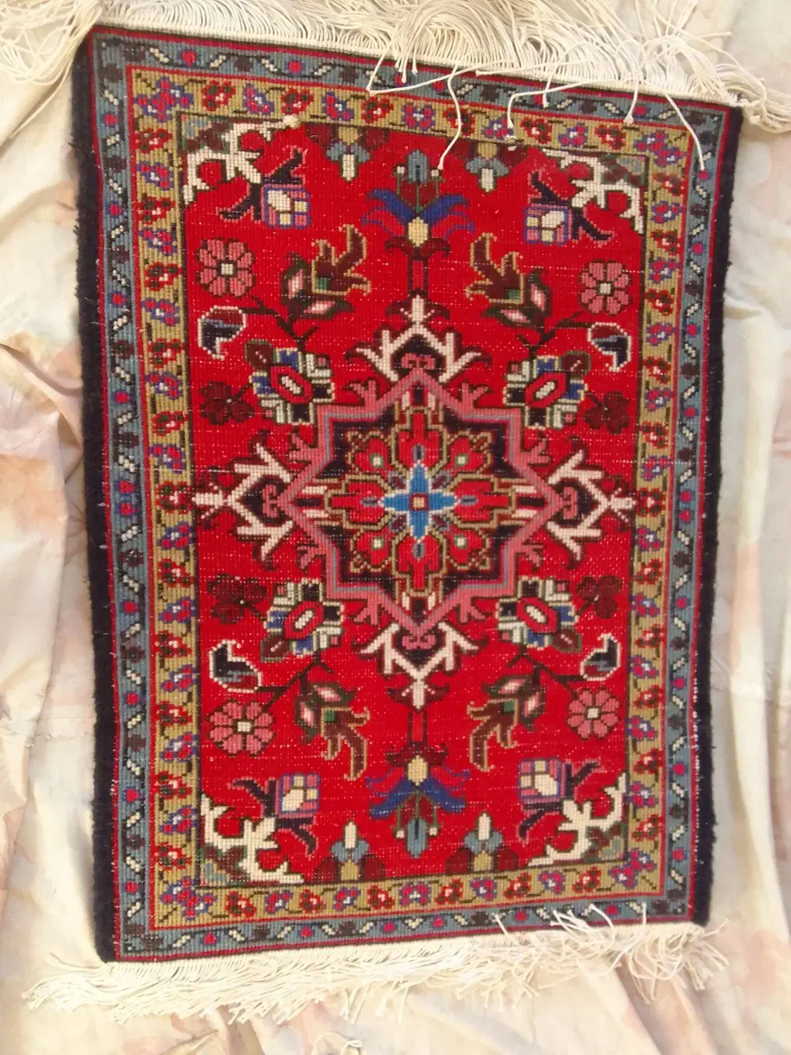 فرش پادری|پادری|تبریز, |دیوار