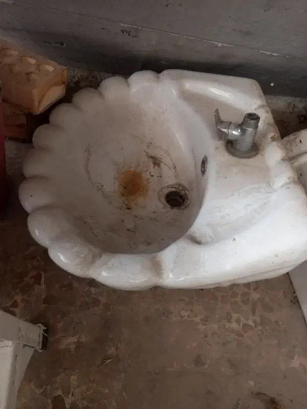 روشویی بزرگ سالم|لوازم سرویس بهداشتی|ایذه, |دیوار