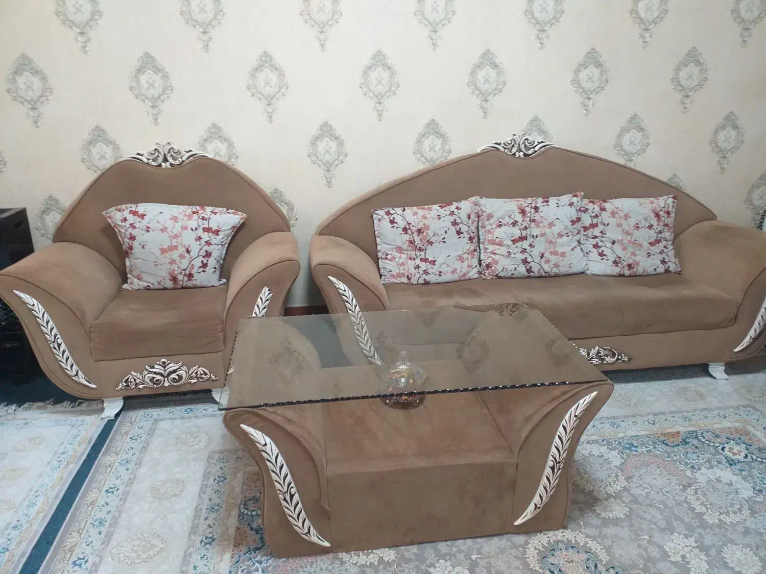 فروش مبل ۷ نفره|مبلمان خانگی و میز عسلی|رامسر, |دیوار