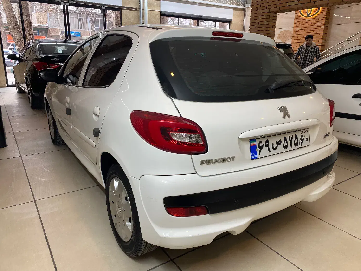 ۲۰۷ برقی ۱۴۰۰ بدون رنگ|خودرو سواری و وانت|بجنورد, |دیوار