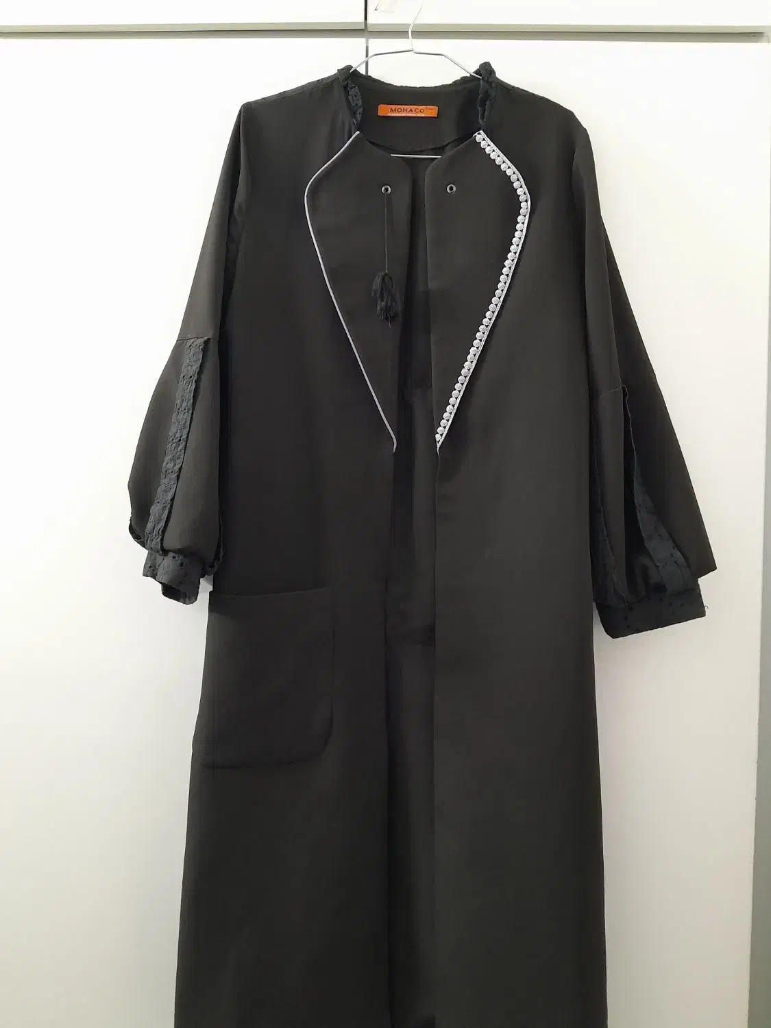 مانتو|لباس|مشهد, طبرسی شمالی|دیوار