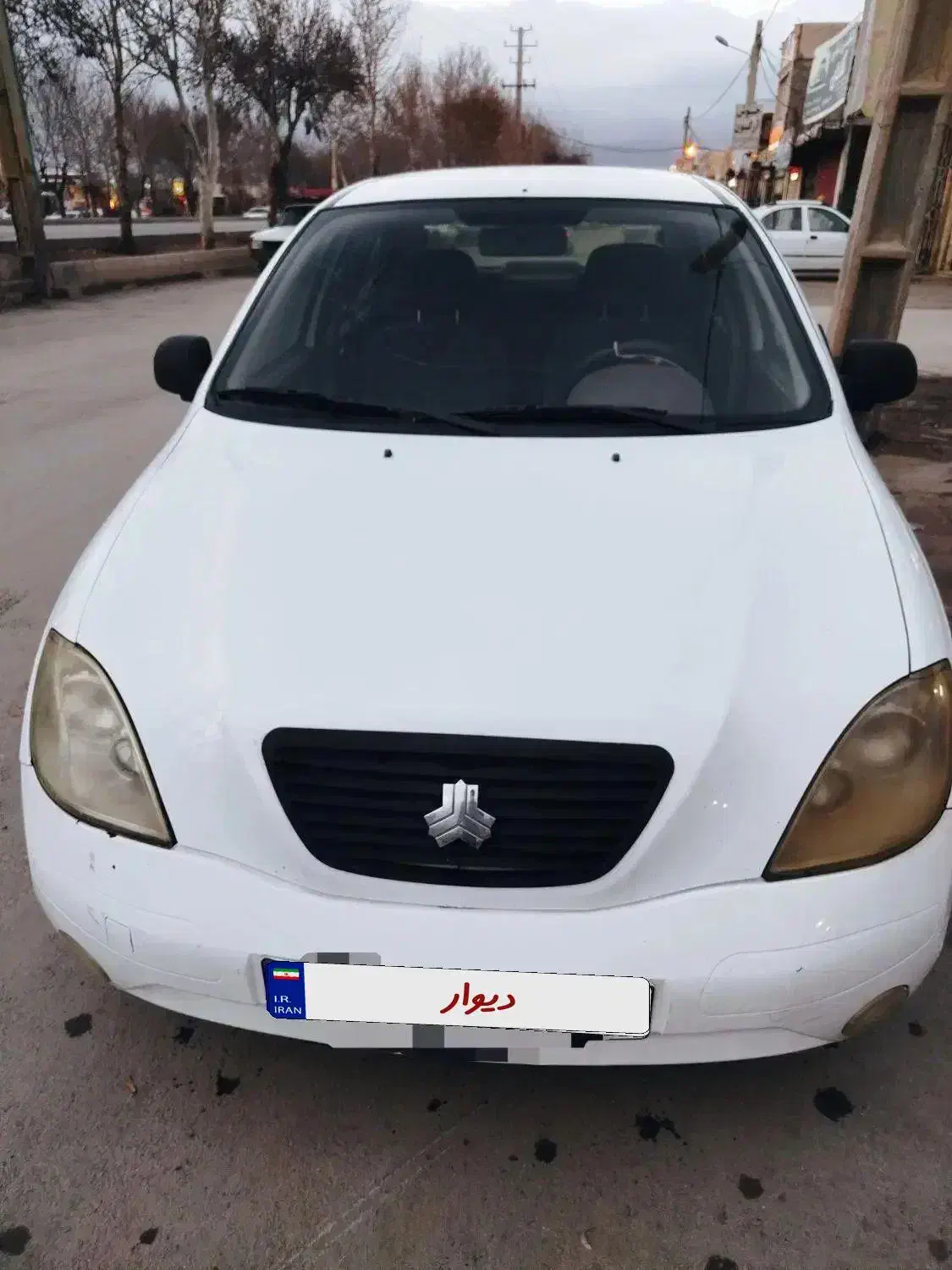 تیبا یک سفید|خودرو سواری و وانت|ملایر, |دیوار