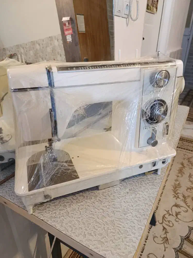 چرخ خیاطی ژانومه|چرخ خیاطی و ریسندگی|شیراز, گویم|دیوار