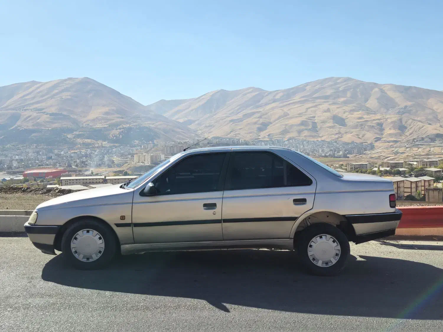 پژو ۴۰۵|خودرو سواری و وانت|سنندج, |دیوار