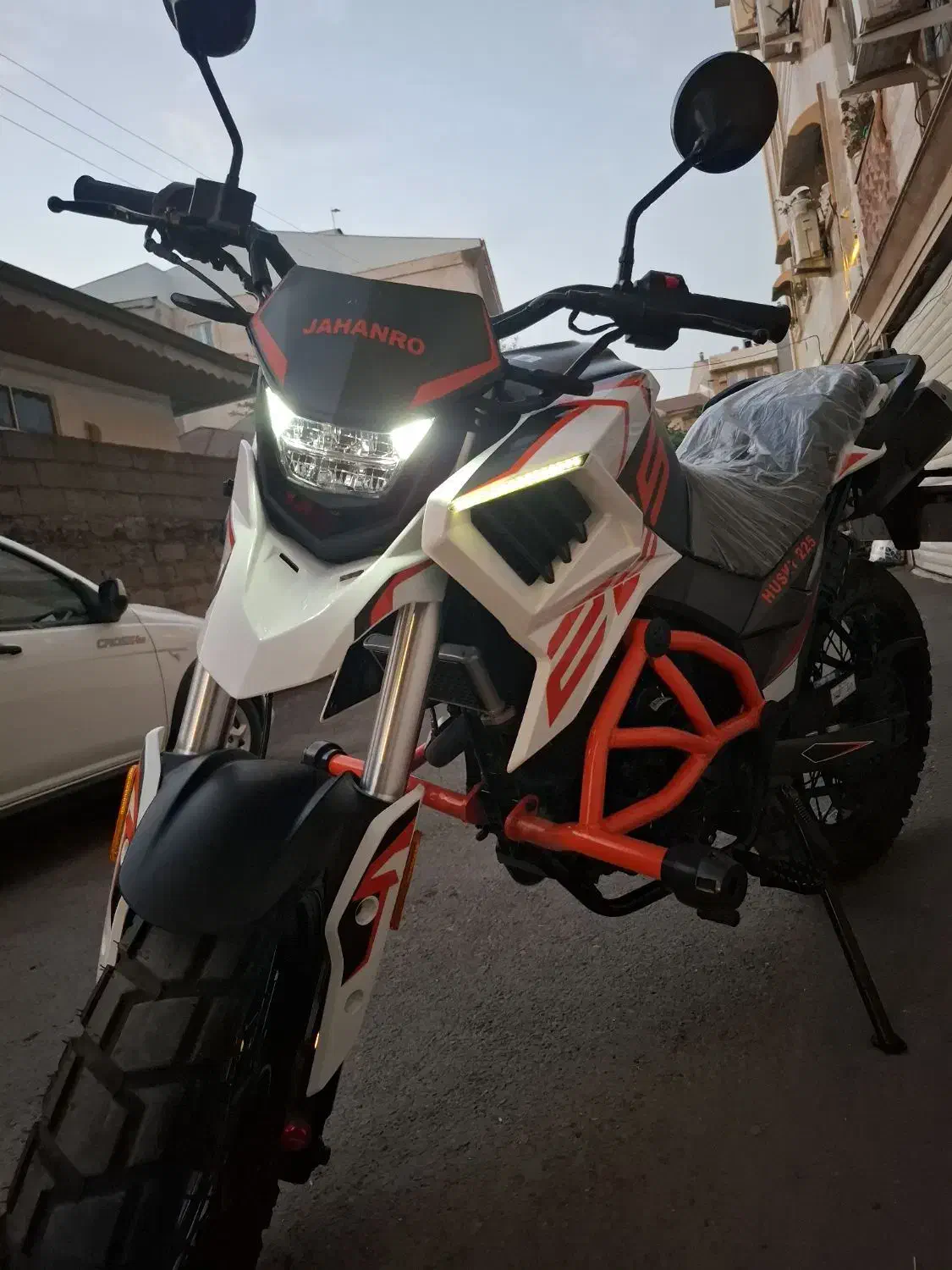 موتور جهانرو هاسکی ۲۲۵،درحد بدون نقطه|موتورسیکلت|رشت, شهریاران|دیوار