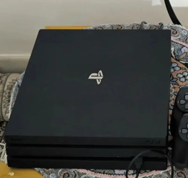 ps4 pro 1Tb|کنسول، بازی ویدئویی و آنلاین|دزفول, |دیوار