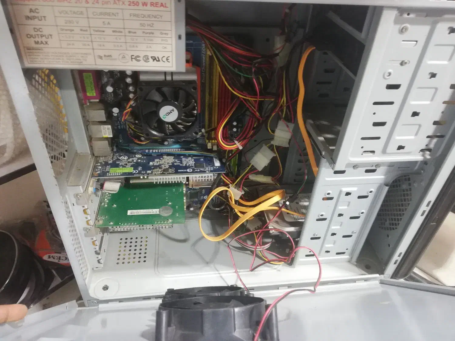 کیس کامپیوتر دانش آموزی|رایانه رومیزی|رشت, جانبازان|دیوار