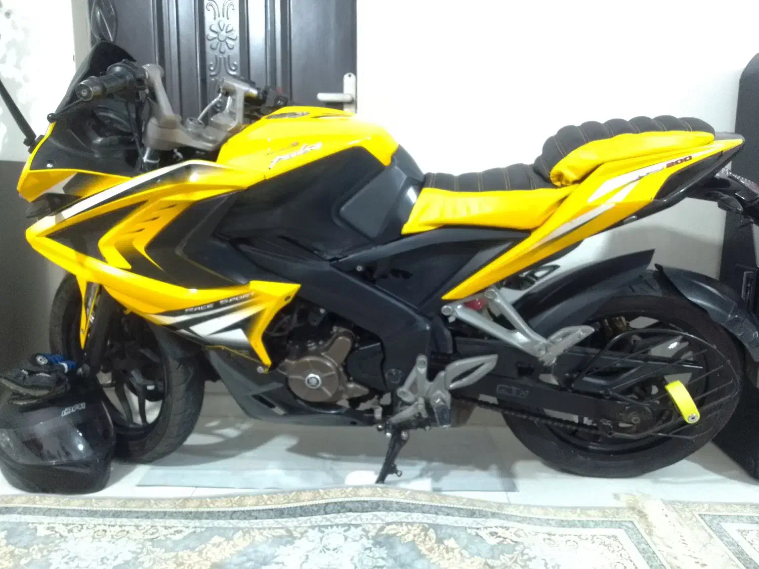 موتور ۲۰۰ rs|موتورسیکلت|قزوین, |دیوار