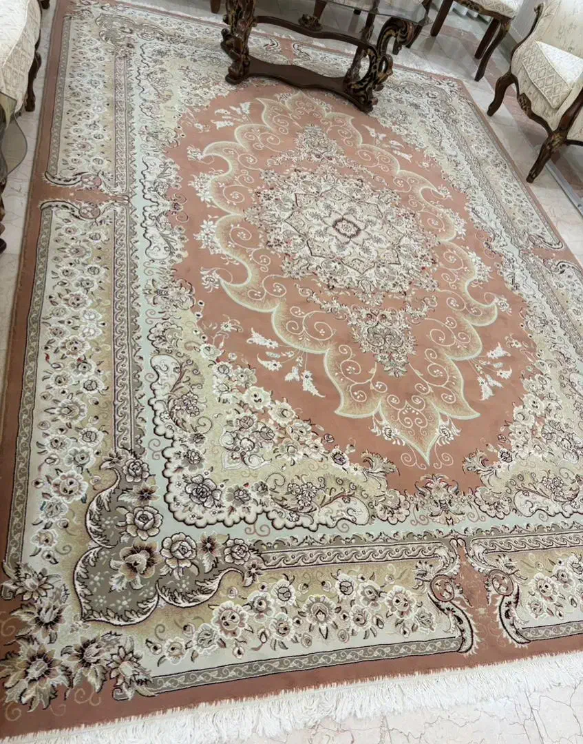 فرش ماشینی ۷۰۰ شانه یک جفت ۹ متری و یک ۶ متری|فرش|تهران, شمشیری|دیوار