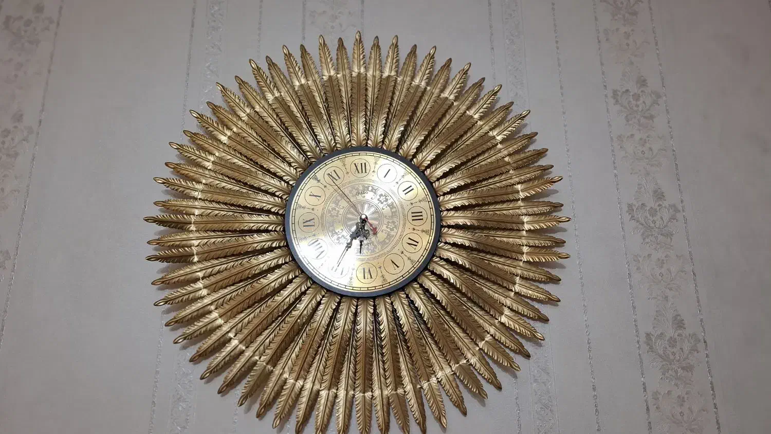 ساعت تمام برنز کاملا سالم ونو|ساعت دیواری و تزئینی|اردبیل, |دیوار