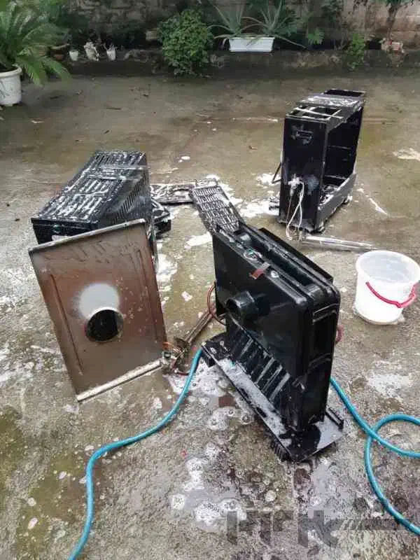 سرویس بخاری و آبگرمکن در منزل مشتری|خدمات پیشه و مهارت|میانه, |دیوار