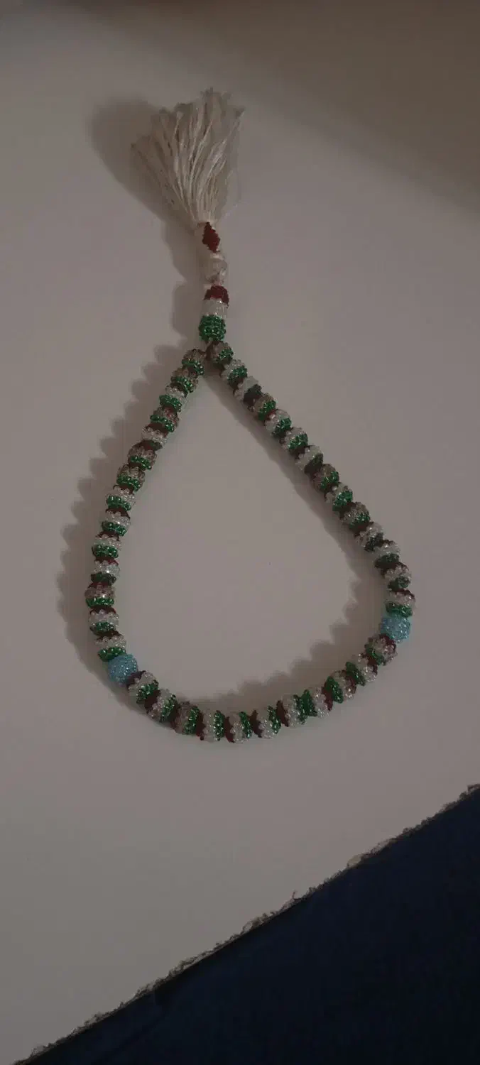 تسبیح زندان بافت|کلکسیون اشیاء عتیقه|بیرجند, |دیوار