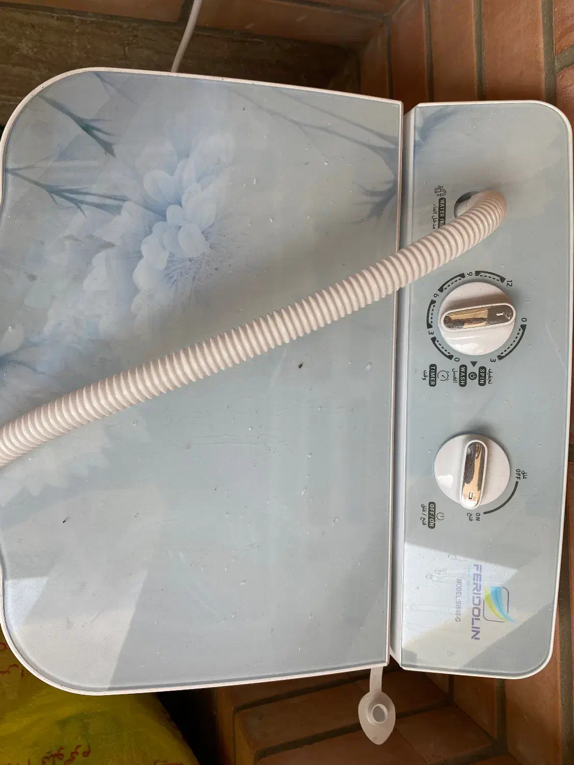 مینی‌ واش 4 کیلویی فریدولین مدل SW40-G|ماشین لباسشویی و خشک‌کن لباس|اصفهان, صدف|دیوار