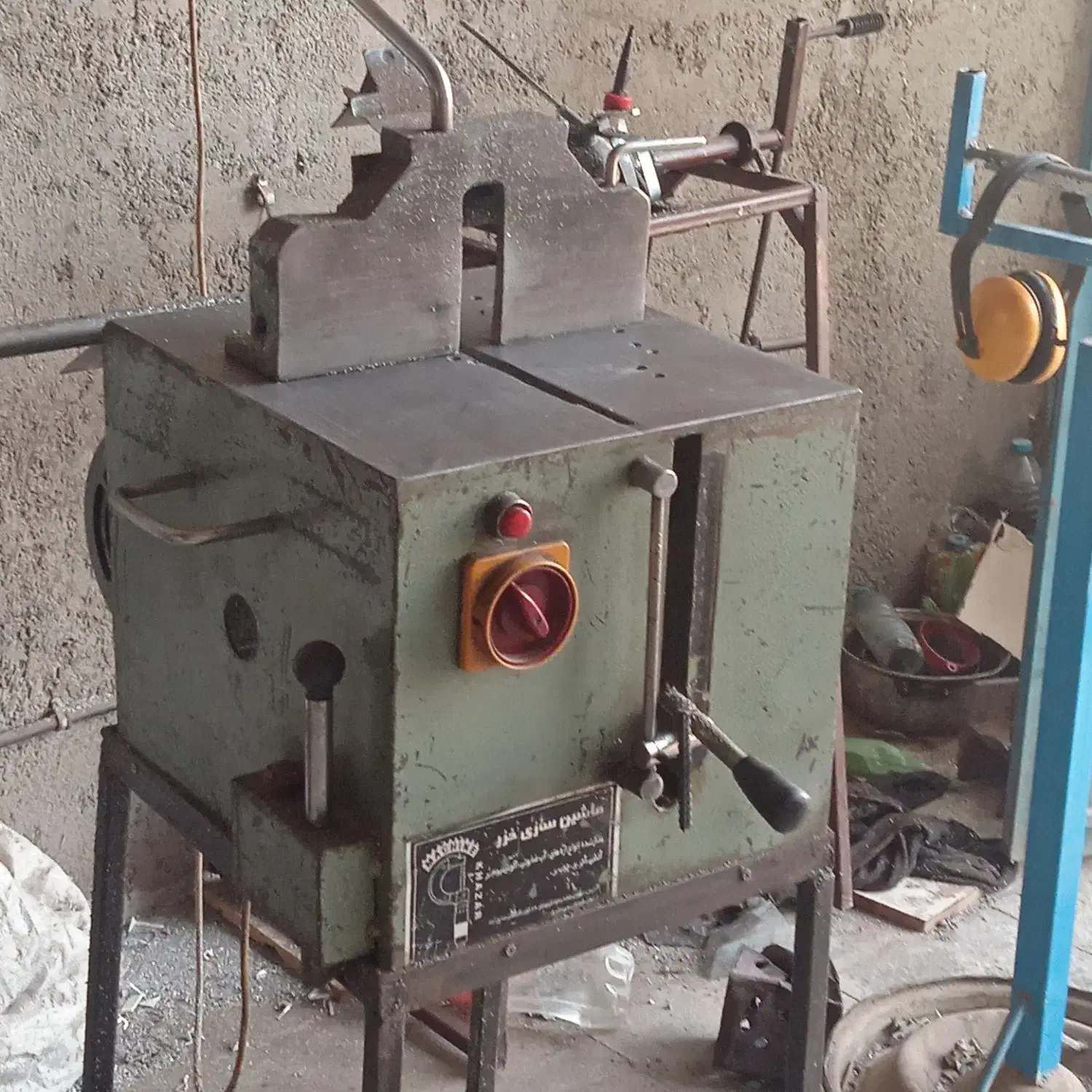 وسایل آلومینیوم سازی|ابزارآلات|قائن, |دیوار