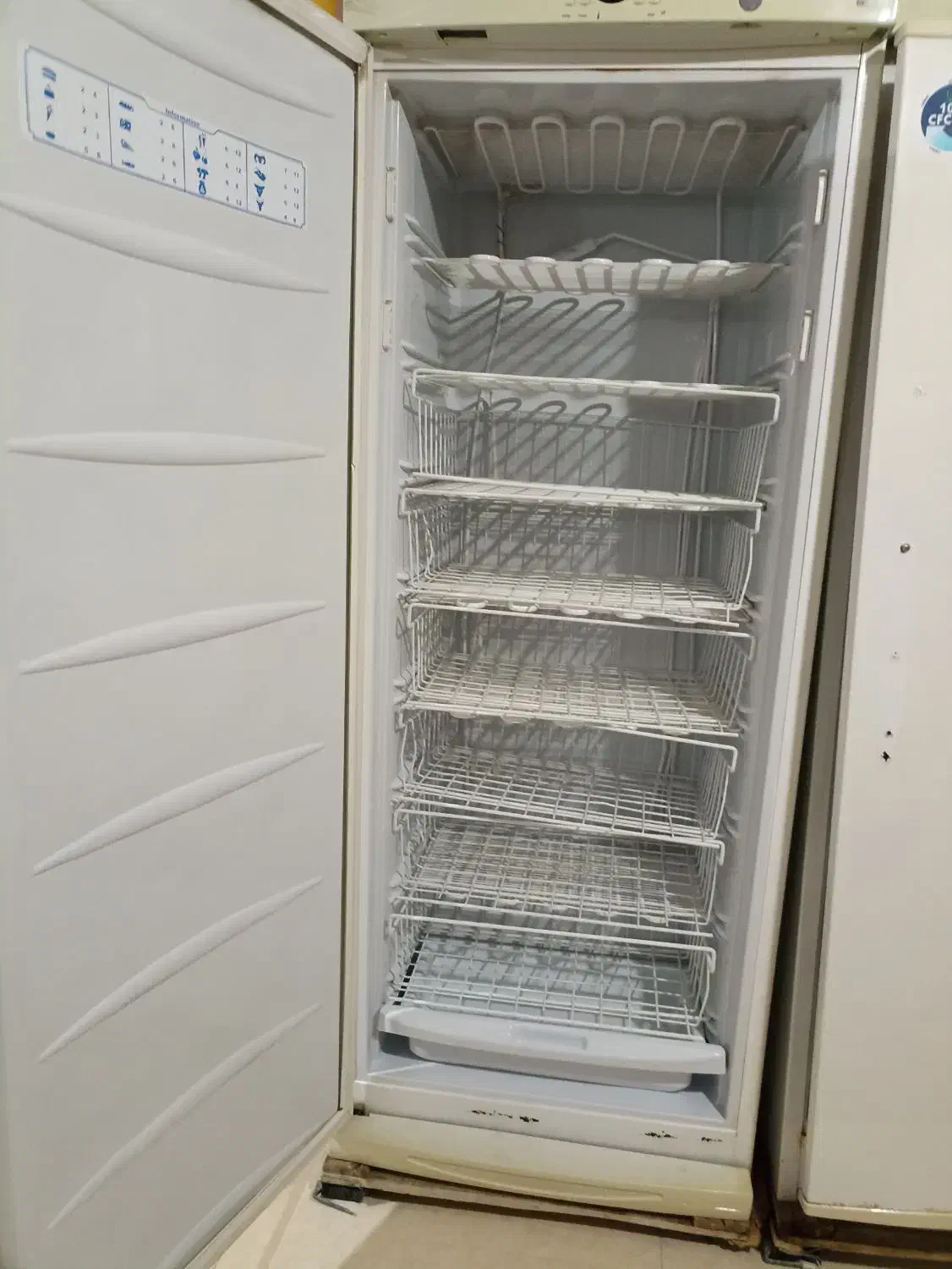 یخچال و فریزر|یخچال و فریزر|تاکستان, |دیوار