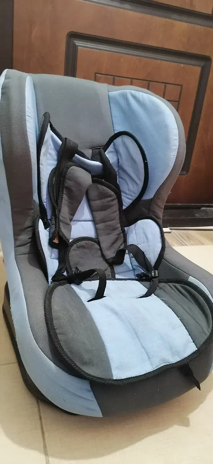 صندلی ماشین کودک|تخت و صندلی بچه|کرمان, |دیوار