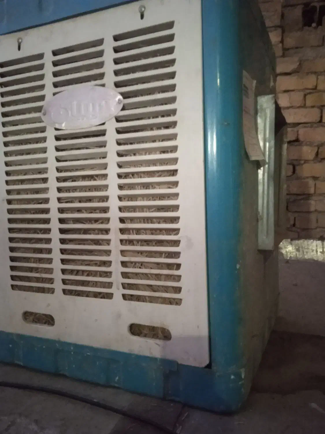 کولر ۳۲۰۰موتور نیاز به سرویس دارد|کولر آبی|کرمانشاه, |دیوار