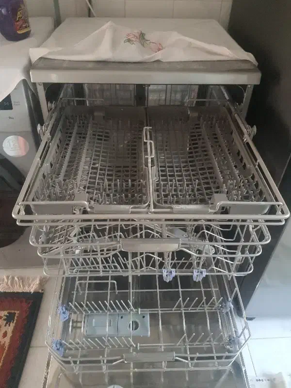 ماشین ظرفشوییLG ال جی|ماشین ظرفشویی|اصفهان, عقیق|دیوار