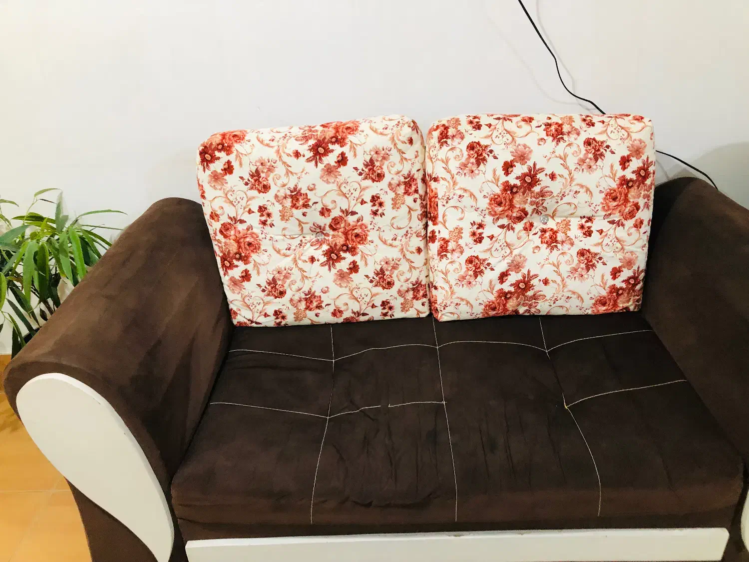 مبل|مبلمان اداری|رشت, دخانیات|دیوار