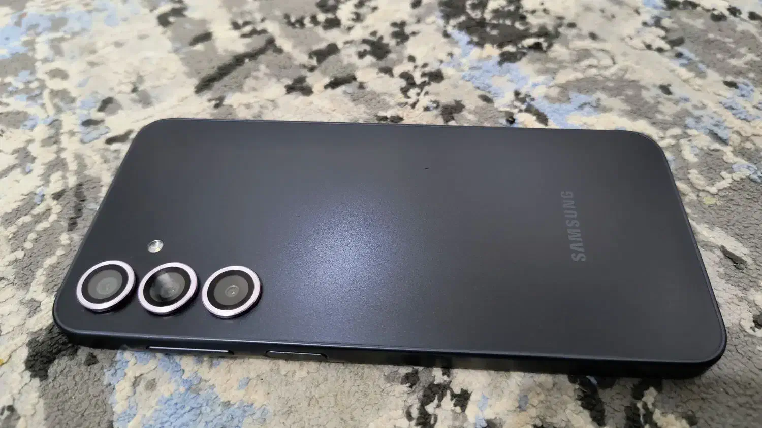 a16|موبایل|خرمآباد, |دیوار