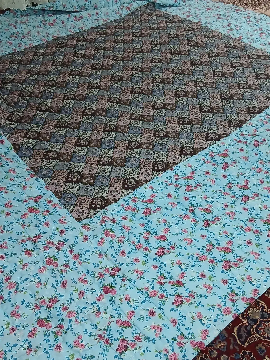 لحاف|رختخواب، بالش، پتو|محمدشهر, همایون ویلا|دیوار