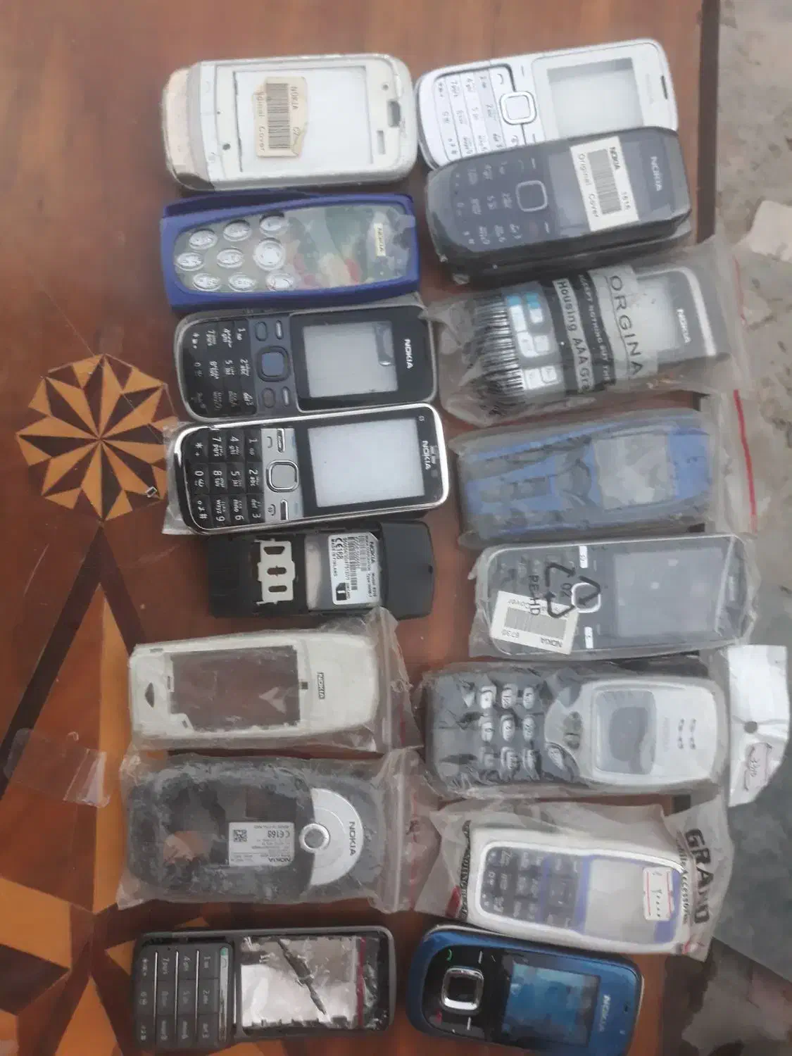 ارائه انواب قاب نایاب قدیمی|لوازم جانبی موبایل و تبلت|خسروشاه, |دیوار