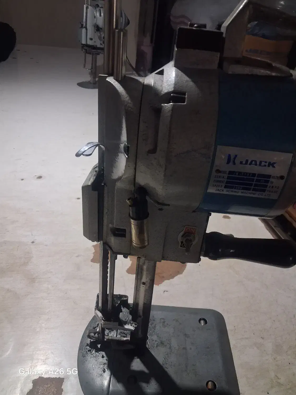 قیچی برقی جک|چرخ خیاطی و ریسندگی|قرچک, زیبا شهر|دیوار