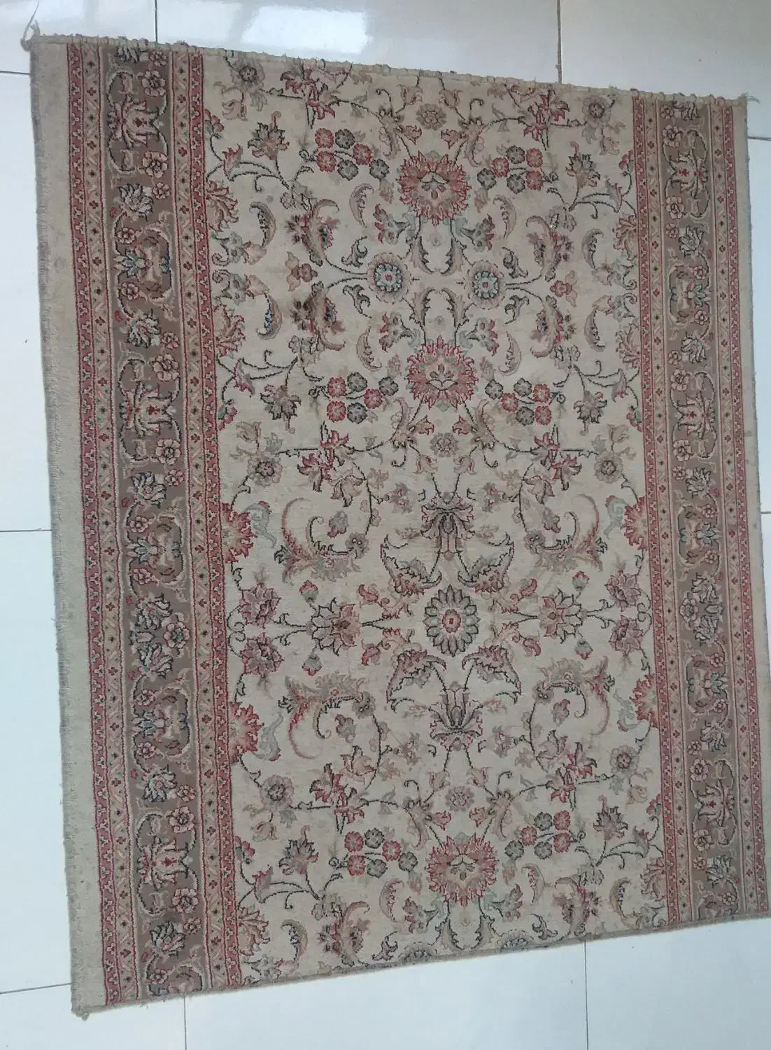 کناره قالی|فرش|مشهد, آبکوه|دیوار