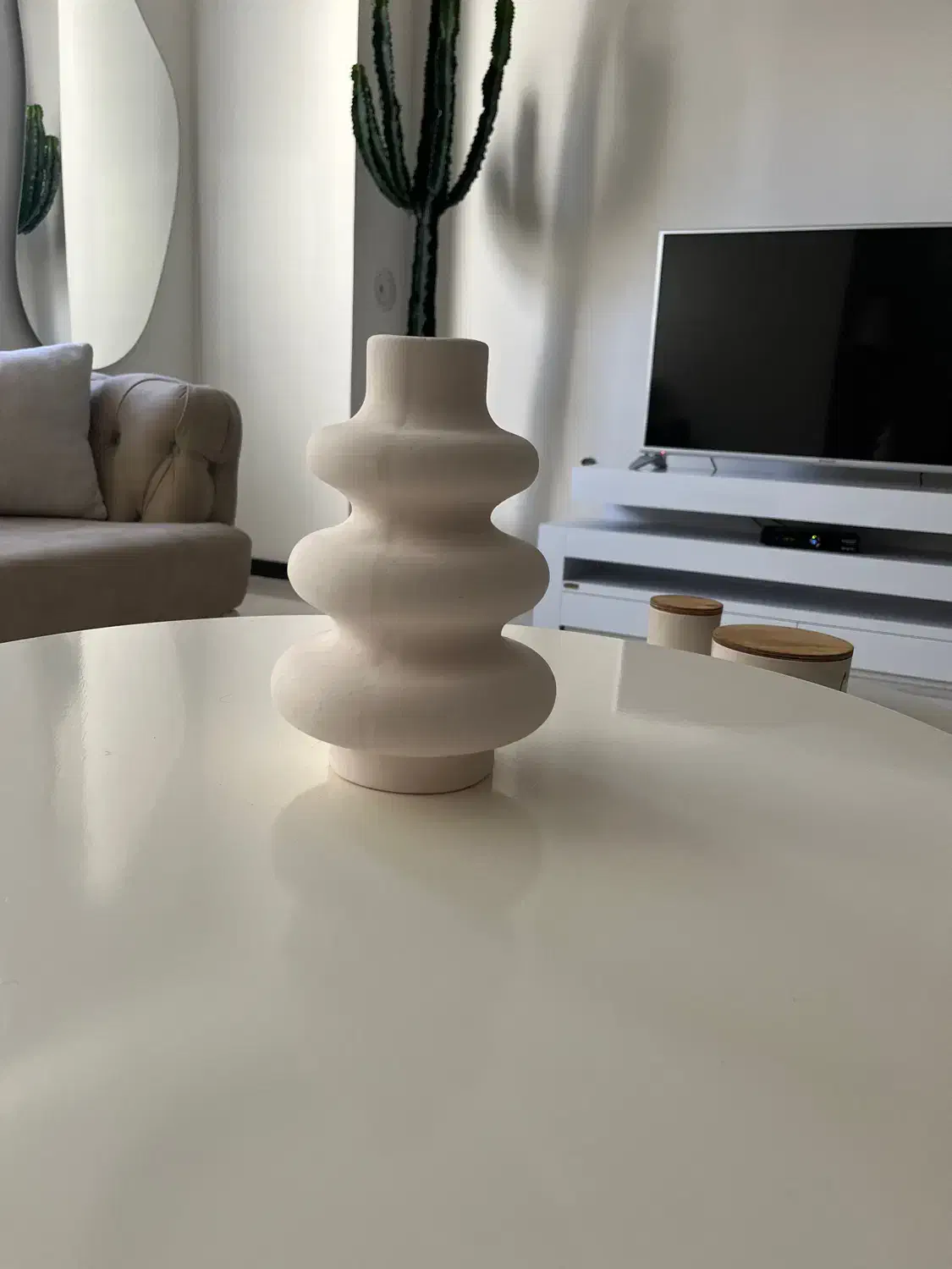 گلدان دکوری|صنایع دستی و سایر لوازم تزئینی|شیراز, زرهی|دیوار