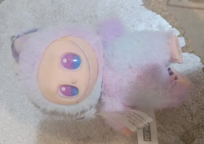 لبوبو ان باکس|اسباب‌‌بازی|جره و بالاده, |دیوار