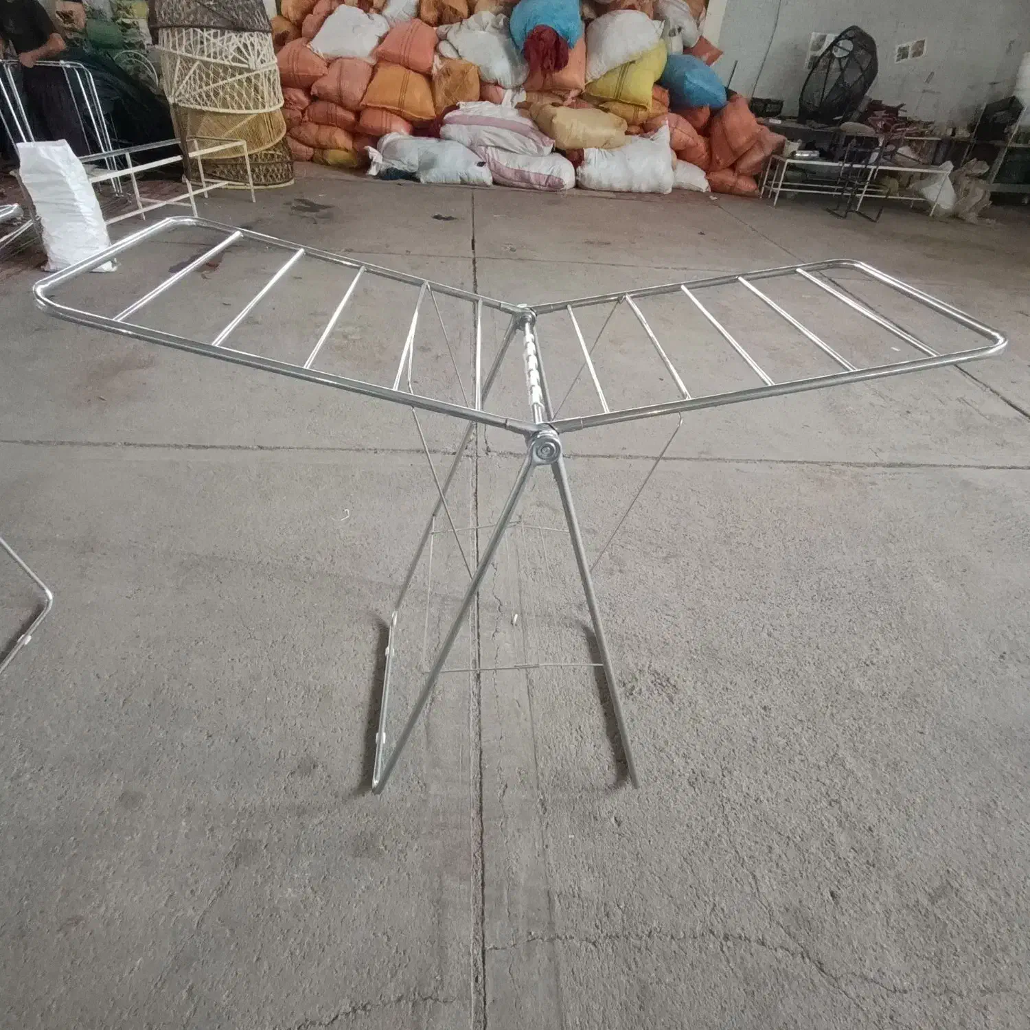 بندرخت اپارتمانی|بندرخت و رختآویز|تبریز, |دیوار